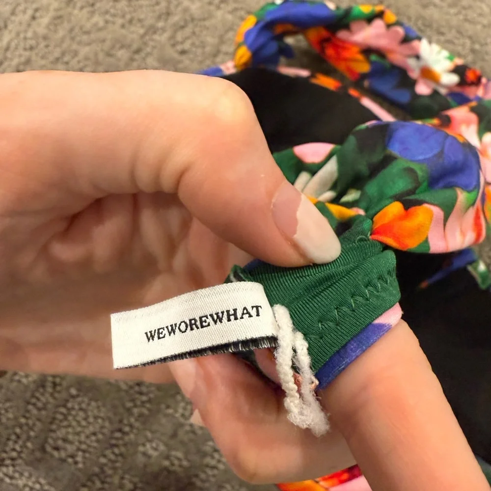 M WeWoreWhat Bikini - Picture 10 of 11